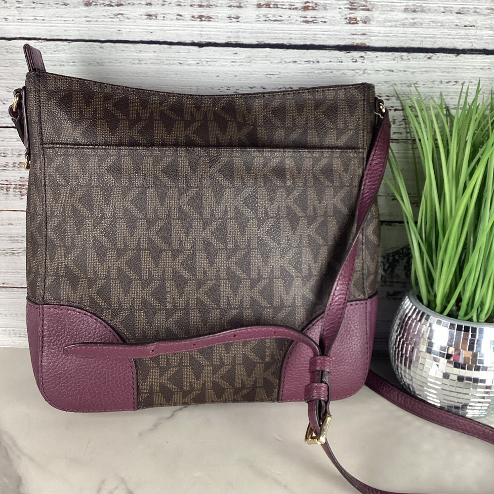 Michael Kors Bag Brown and Purple Women's Messenger Purse guc - Picture 6 of 10